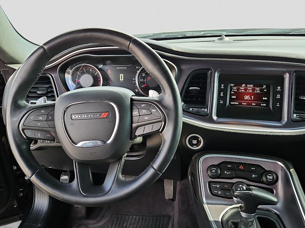 Thumbnail: 2016 Dodge Challenger - 8