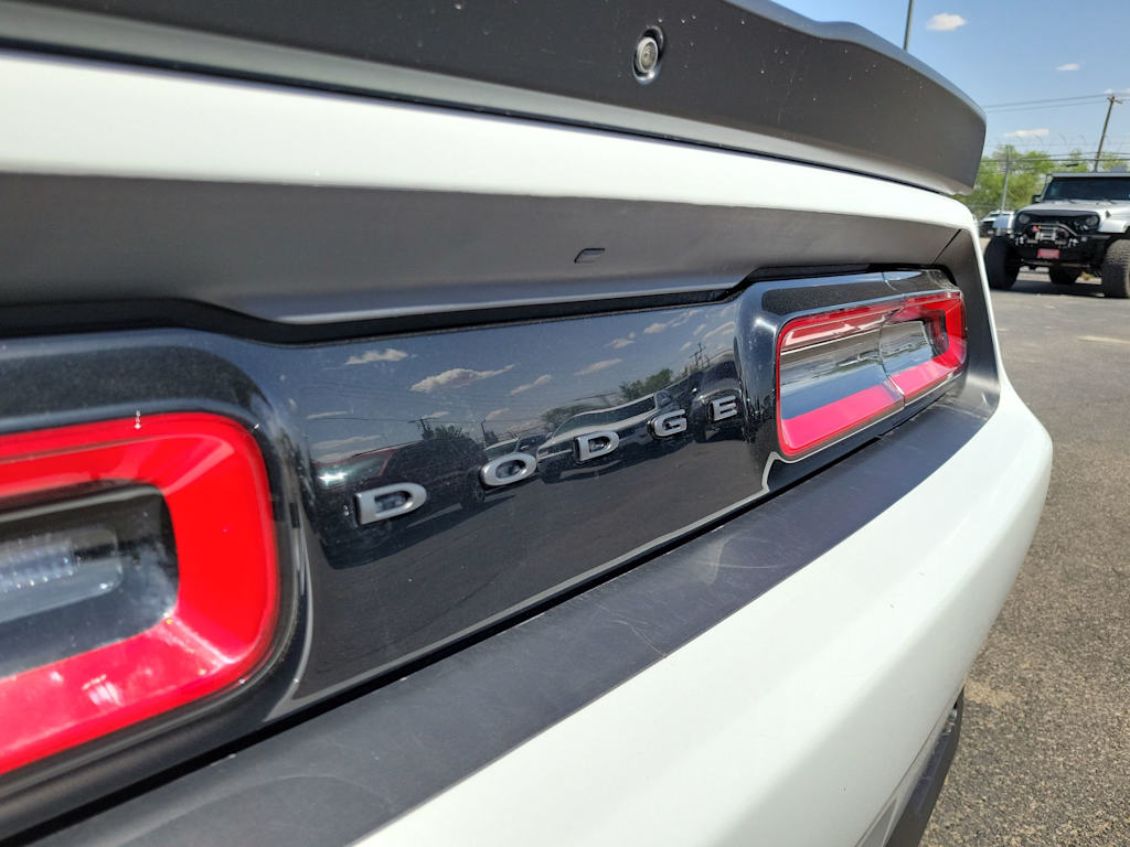 2023 Dodge Challenger GT 18