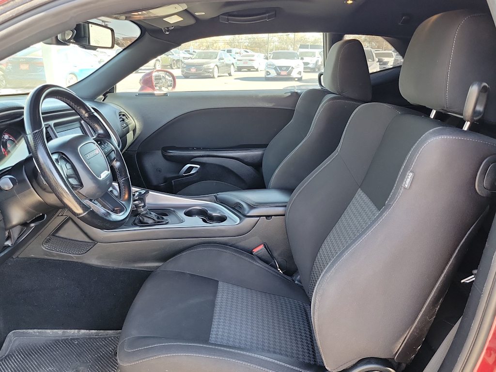 Thumbnail: 2020 Dodge Challenger - 10