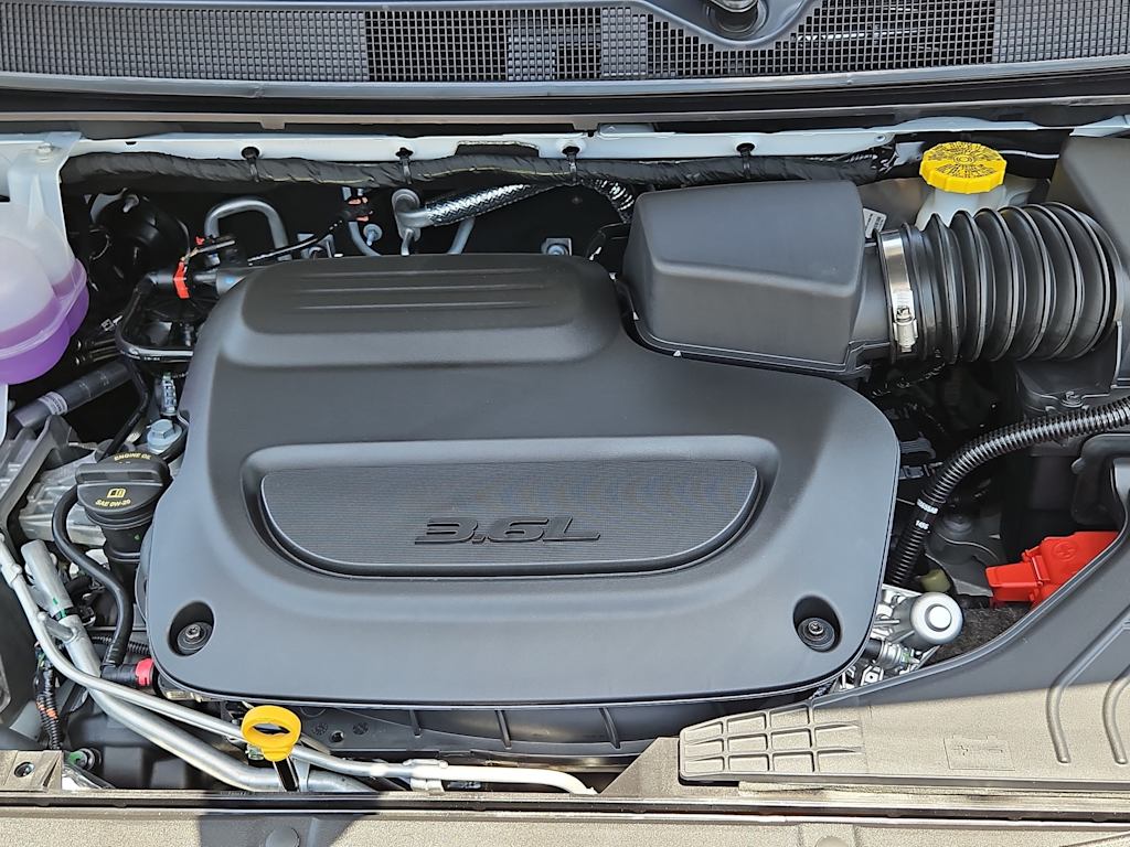 2027 Chrysler Pacifica Select - Photo 9