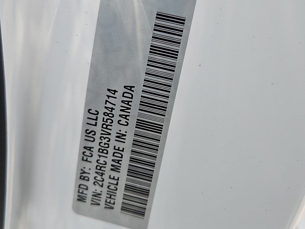2027 Chrysler Pacifica Select - Photo 18