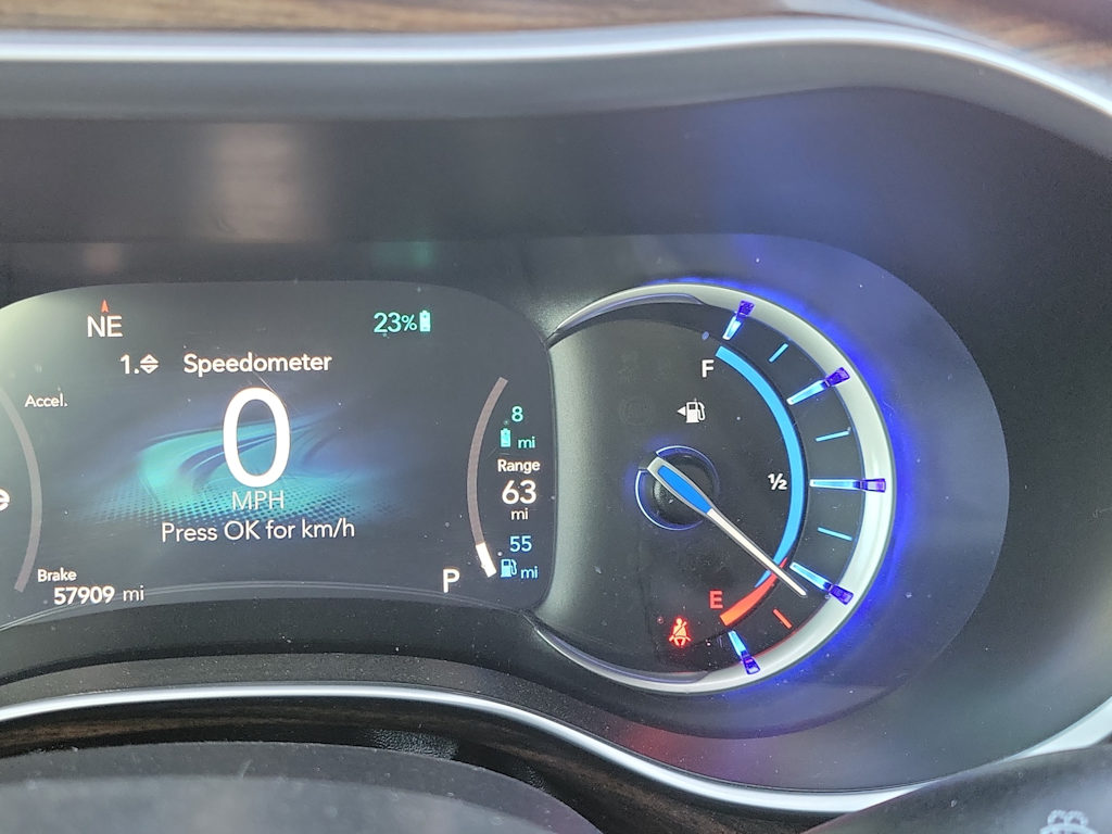 Thumbnail: 2021 Chrysler Pacifica - 15