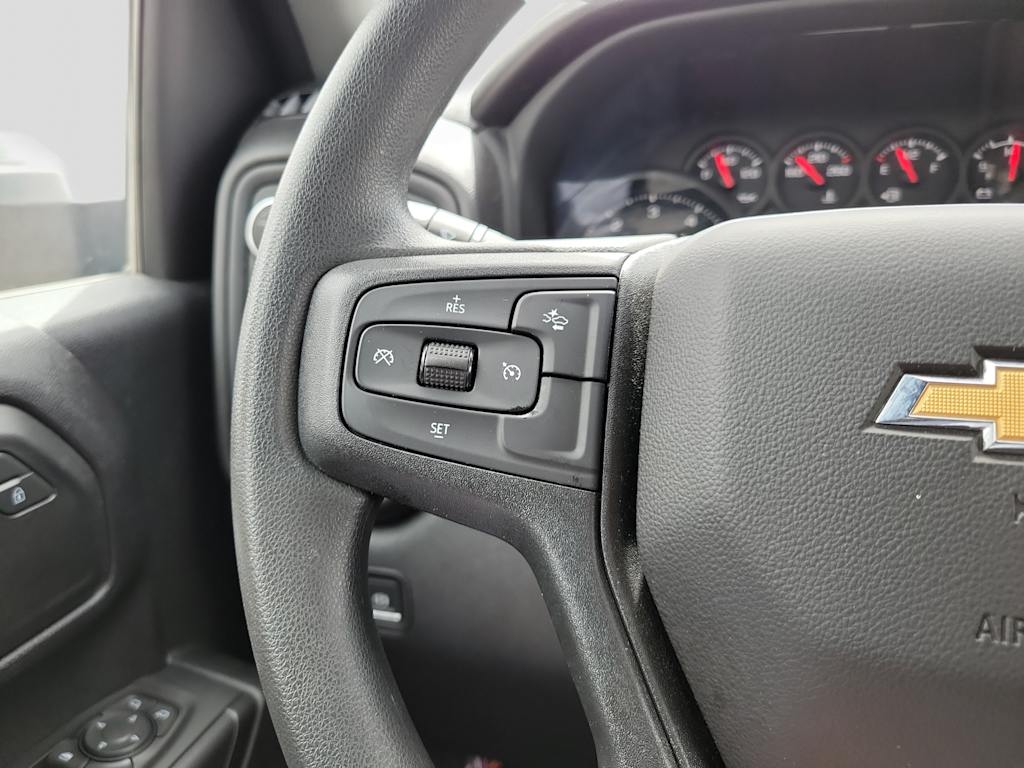 Thumbnail: 2025 Chevrolet Silverado 2500 - 16
