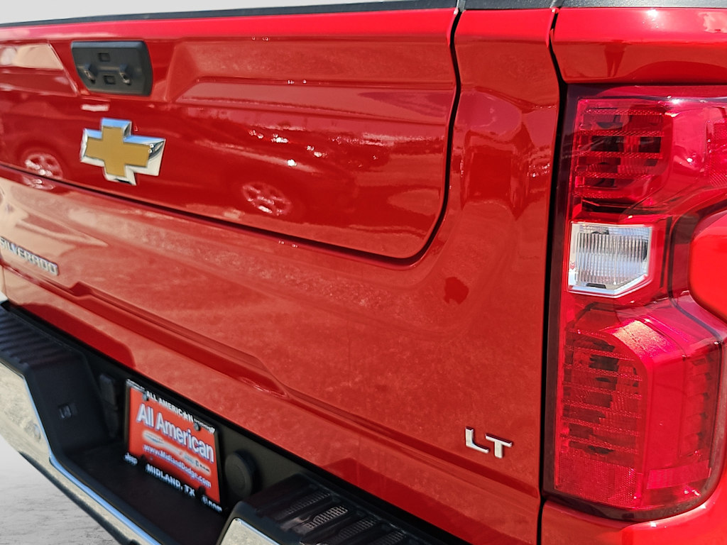 Thumbnail: 2024 Chevrolet Silverado 2500 - 25