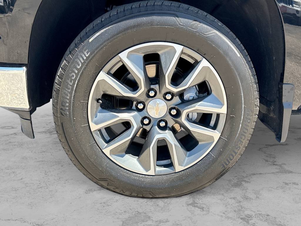 Thumbnail: 2023 Chevrolet Silverado 1500 - 3