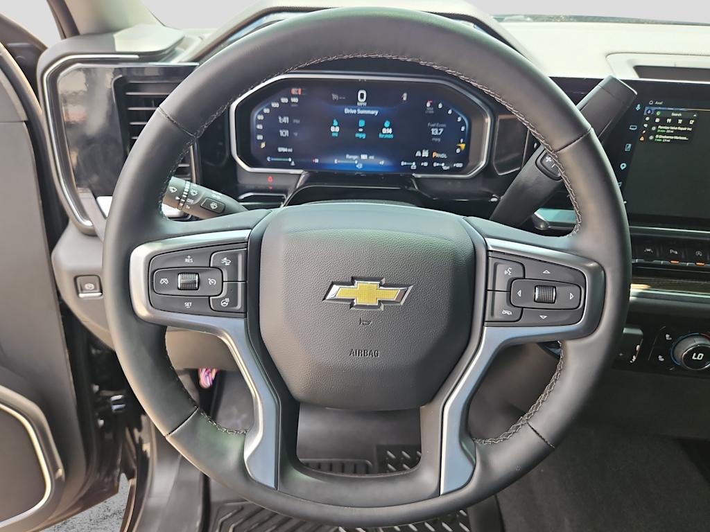 Thumbnail: 2026 Chevrolet Silverado 1500 - 13