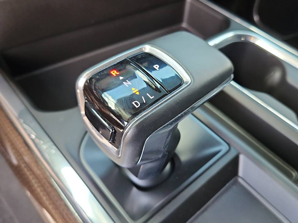 Thumbnail: 2025 Chevrolet Silverado 1500 - 15