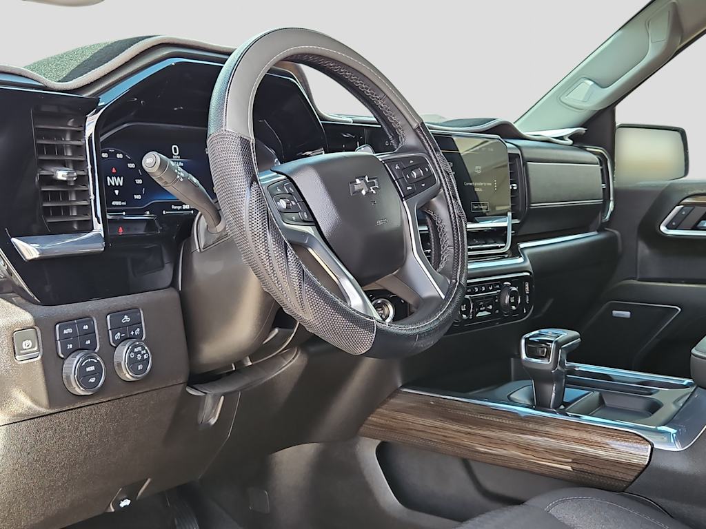 Thumbnail: 2025 Chevrolet Silverado 1500 - 2