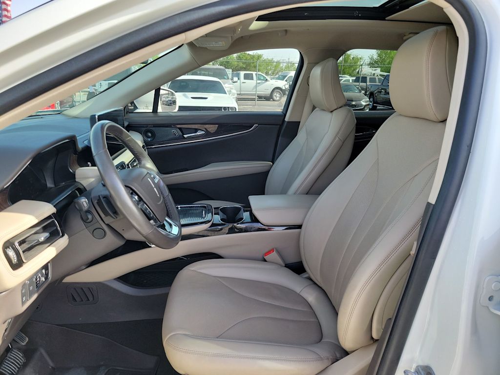 2021 Lincoln Nautilus Reserve 10