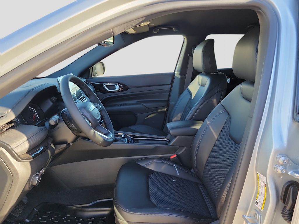 Thumbnail: 2026 Jeep Compass - 10