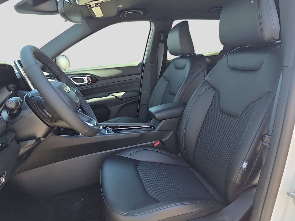 Thumbnail: 2026 Jeep Compass - 10