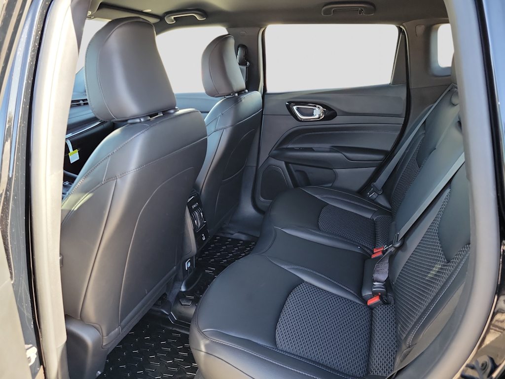 Thumbnail: 2026 Jeep Compass - 11