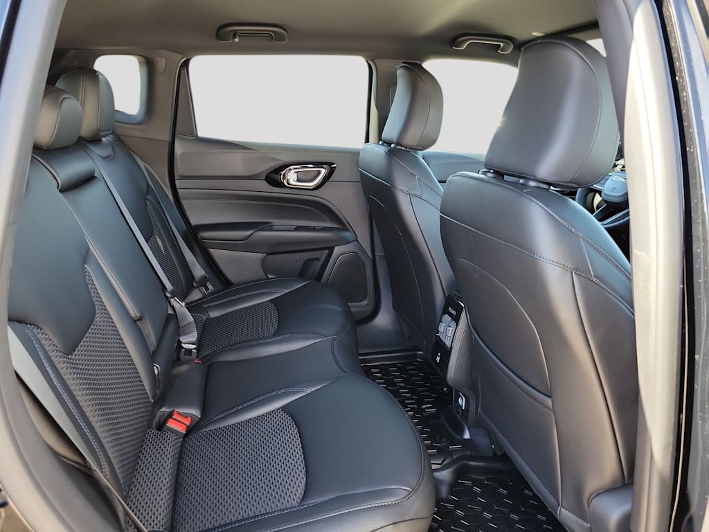 Thumbnail: 2026 Jeep Compass - 18