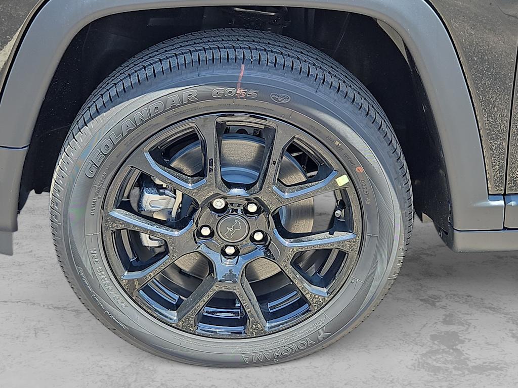 Thumbnail: 2026 Jeep Compass - 8