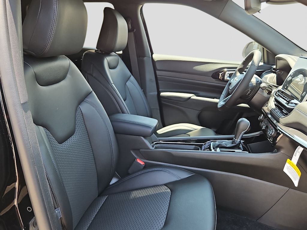 Thumbnail: 2026 Jeep Compass - 12