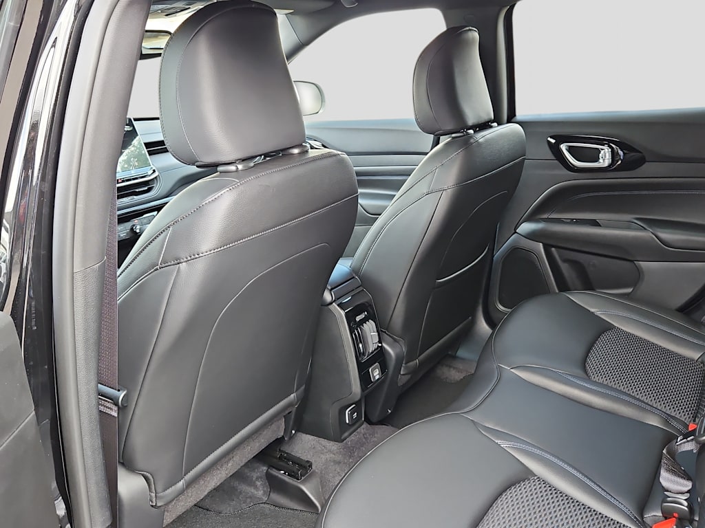 Thumbnail: 2026 Jeep Compass - 12