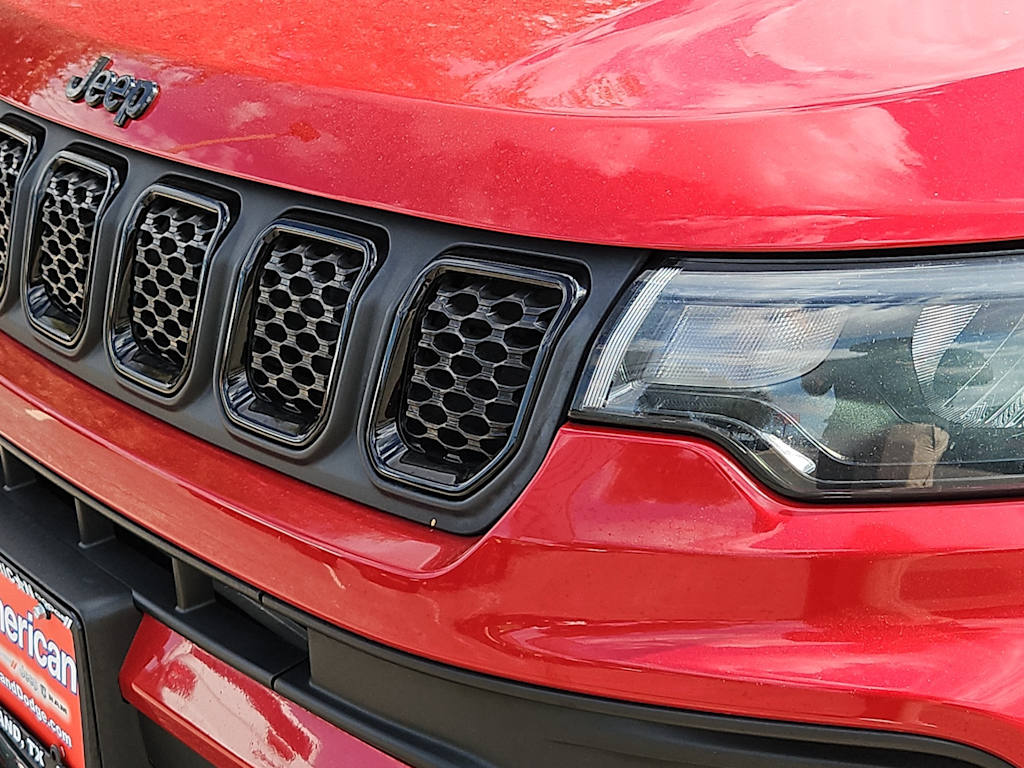 Thumbnail: 2023 Jeep Compass - 24