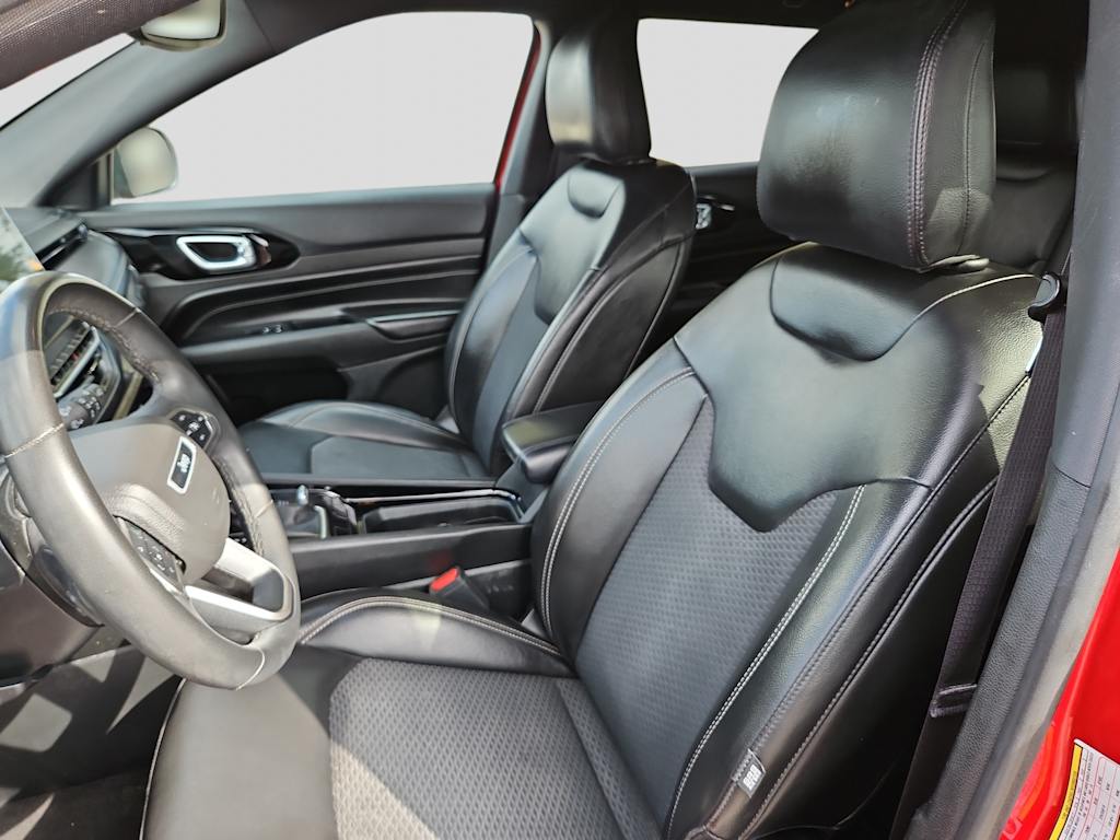 Thumbnail: 2023 Jeep Compass - 9