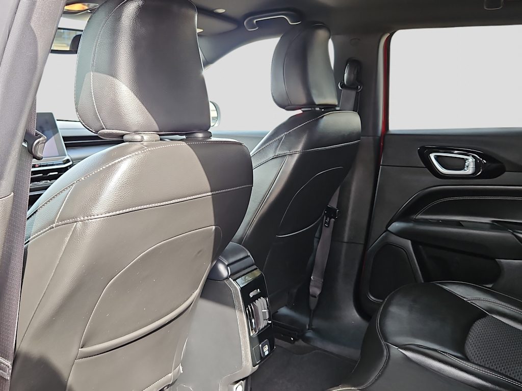 Thumbnail: 2023 Jeep Compass - 11