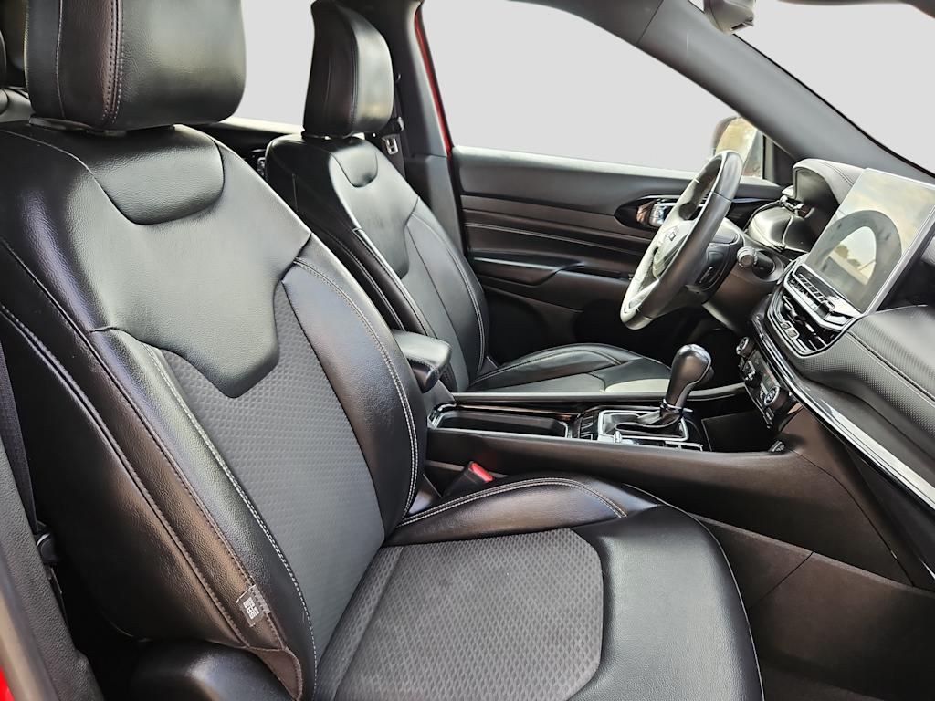 Thumbnail: 2023 Jeep Compass - 10
