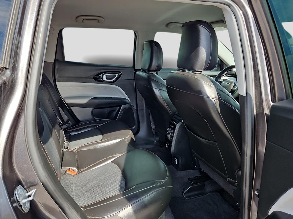 Thumbnail: 2022 Jeep Compass - 24