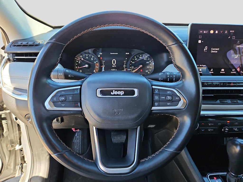 Thumbnail: 2022 Jeep Compass - 14