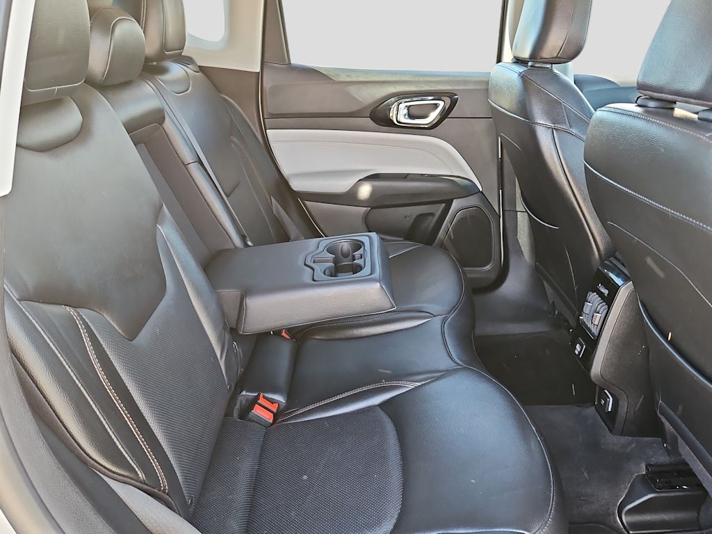 Thumbnail: 2022 Jeep Compass - 23