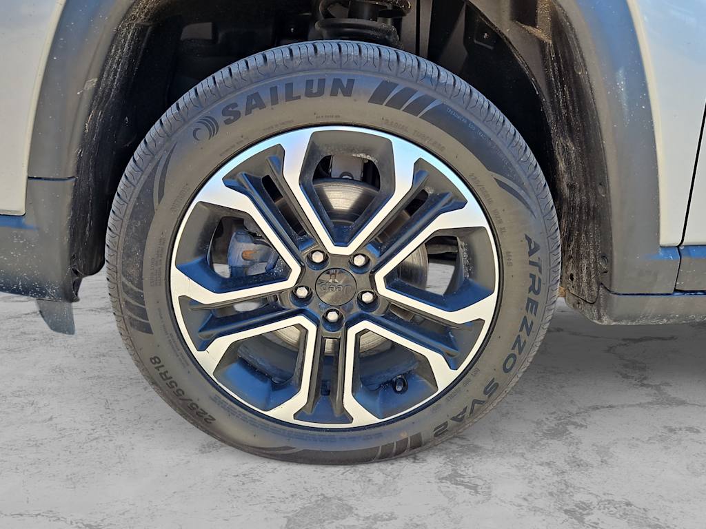Thumbnail: 2022 Jeep Compass - 8