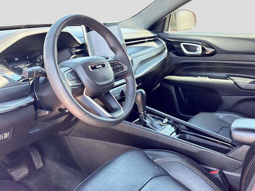 Thumbnail: 2023 Jeep Compass - 2