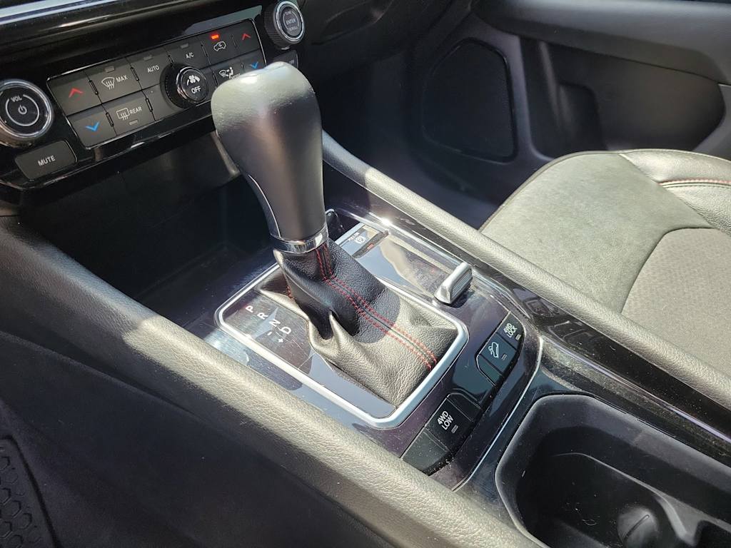 Thumbnail: 2023 Jeep Compass - 15