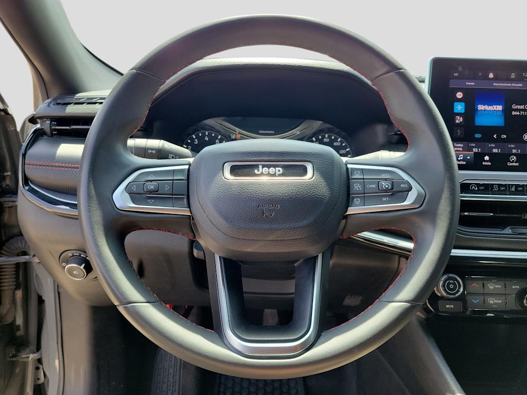 Thumbnail: 2023 Jeep Compass - 13