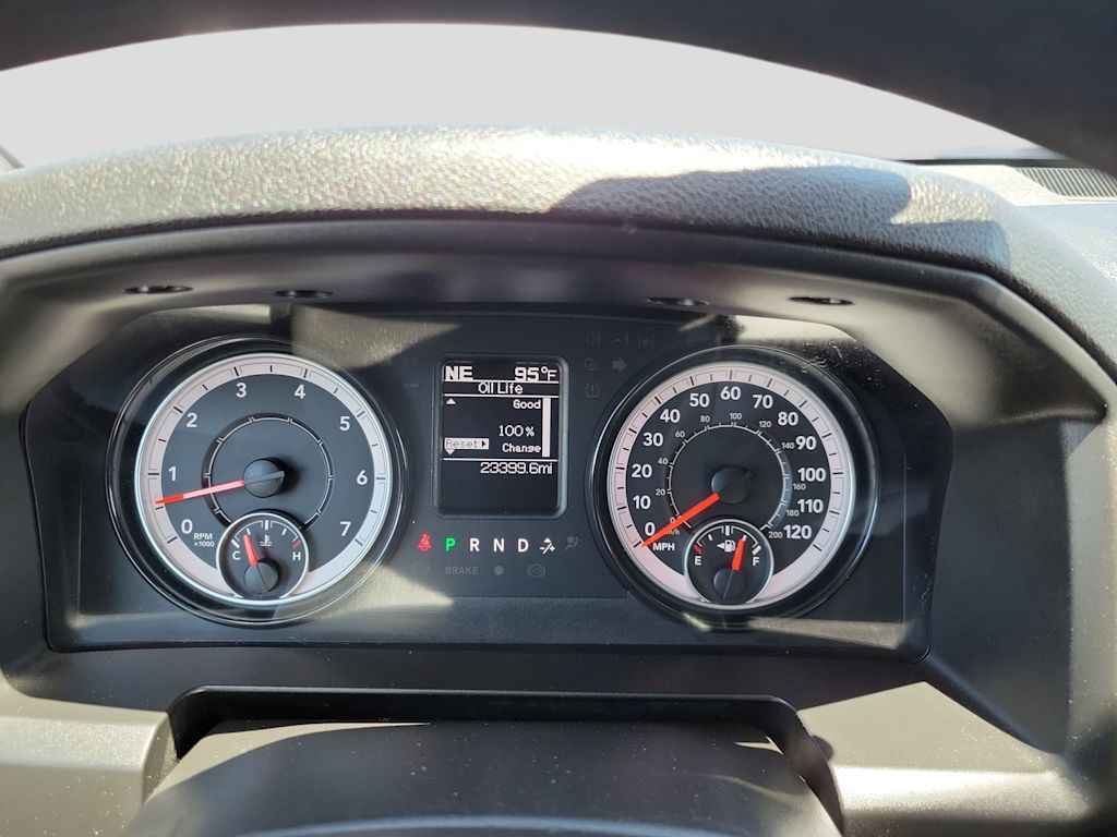 Thumbnail: 2023 RAM 1500 Classic - 13
