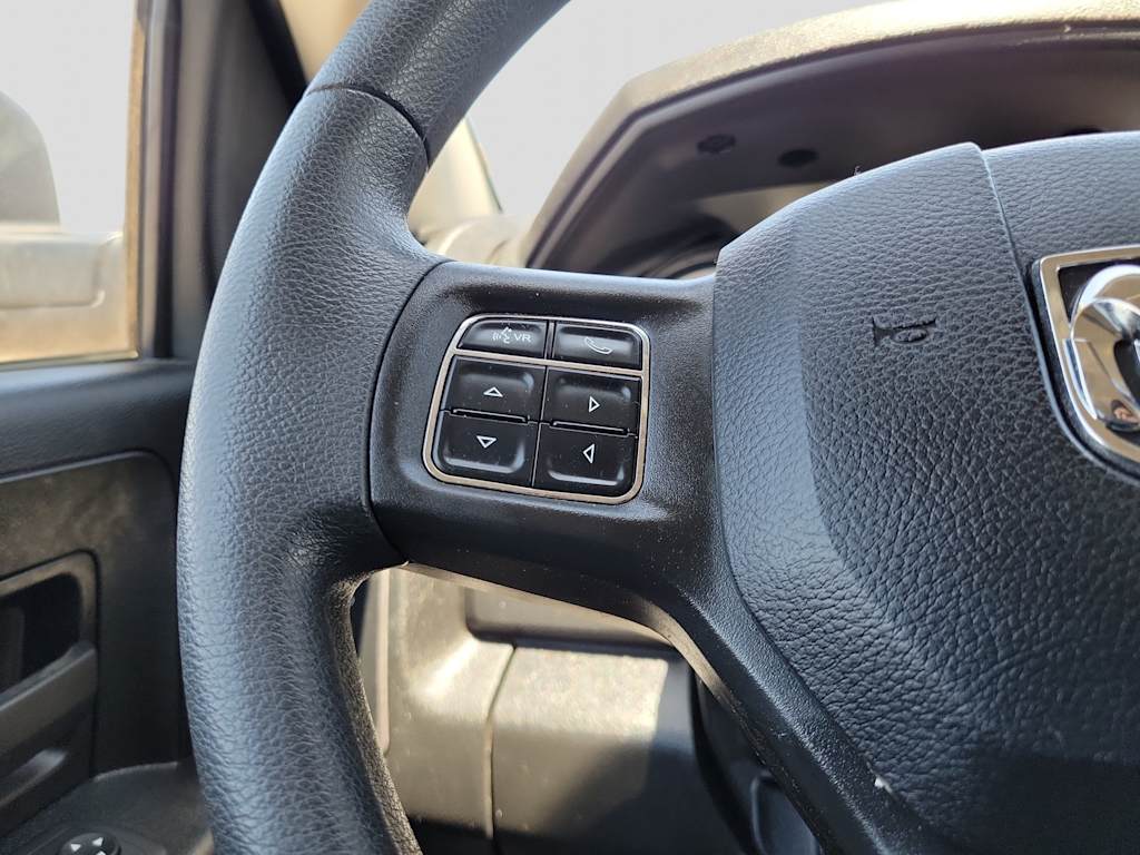 Thumbnail: 2023 RAM 1500 Classic - 17
