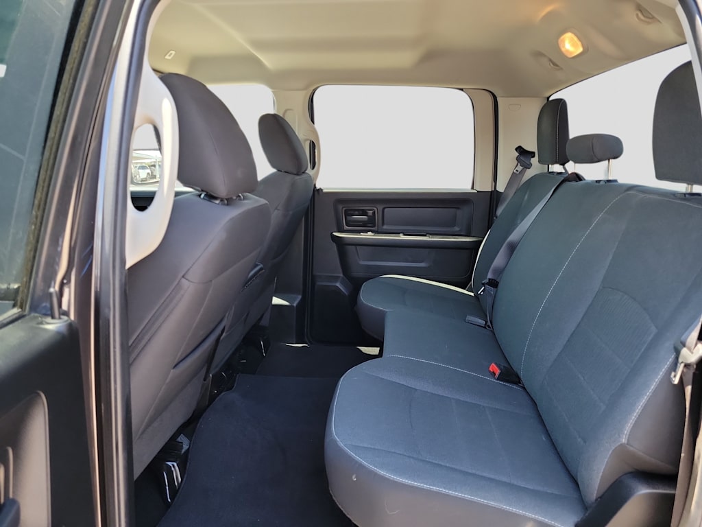 Thumbnail: 2023 RAM 1500 Classic - 9