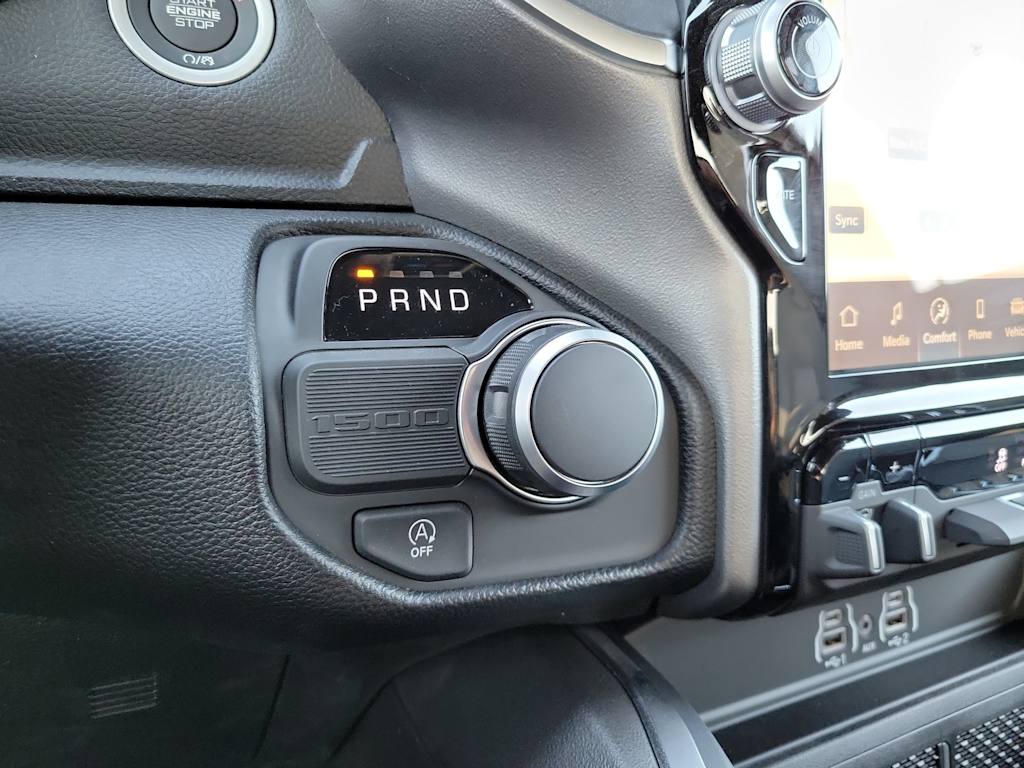 Thumbnail: 2026 RAM 1500 - 14
