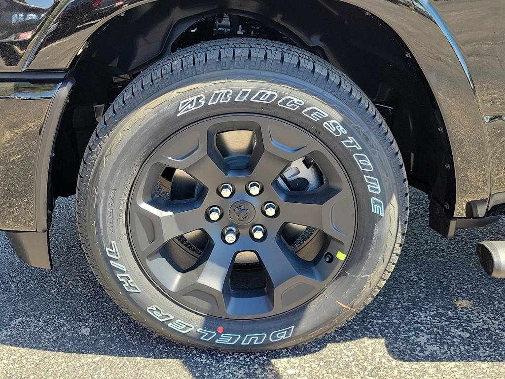 Thumbnail: 2025 RAM 1500 - 8