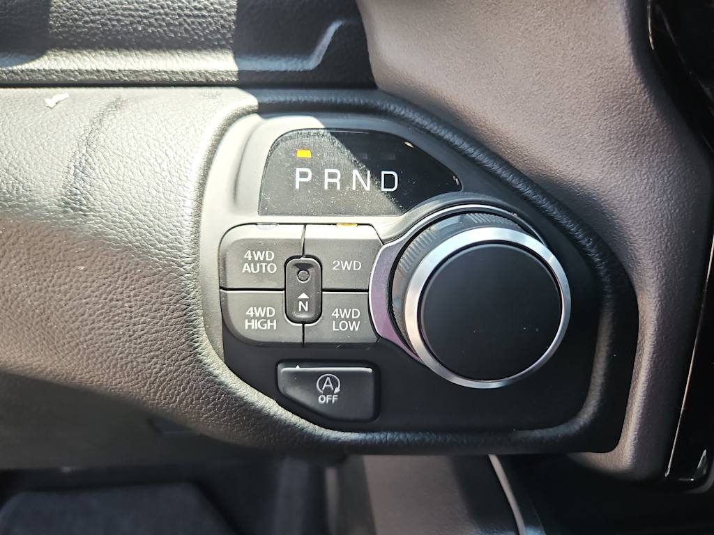 Thumbnail: 2025 RAM 1500 - 16