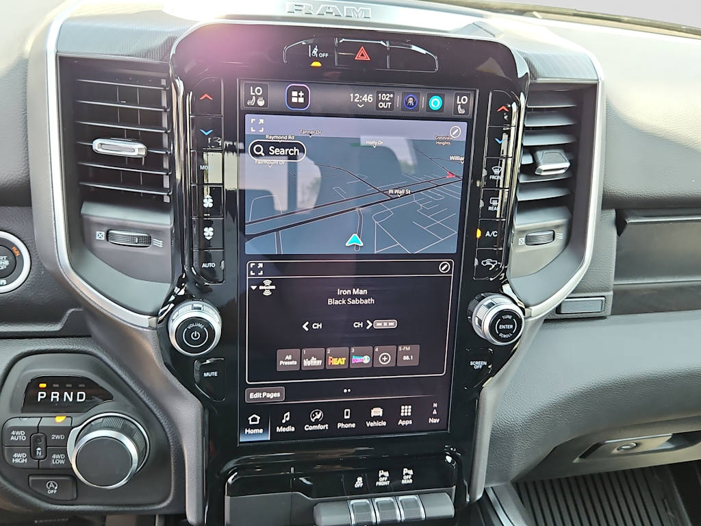 Thumbnail: 2026 RAM 1500 - 10