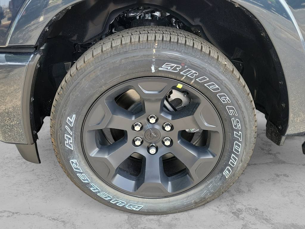 Thumbnail: 2026 RAM 1500 - 8