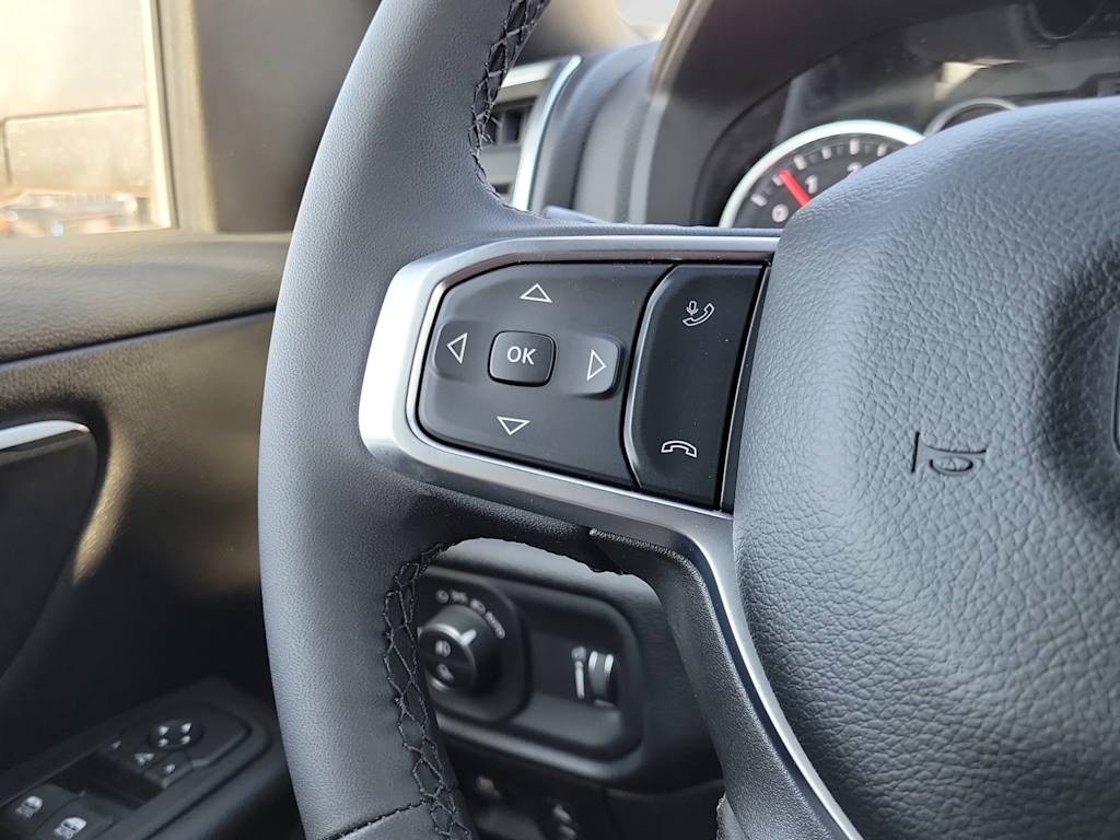Thumbnail: 2026 RAM 1500 - 28