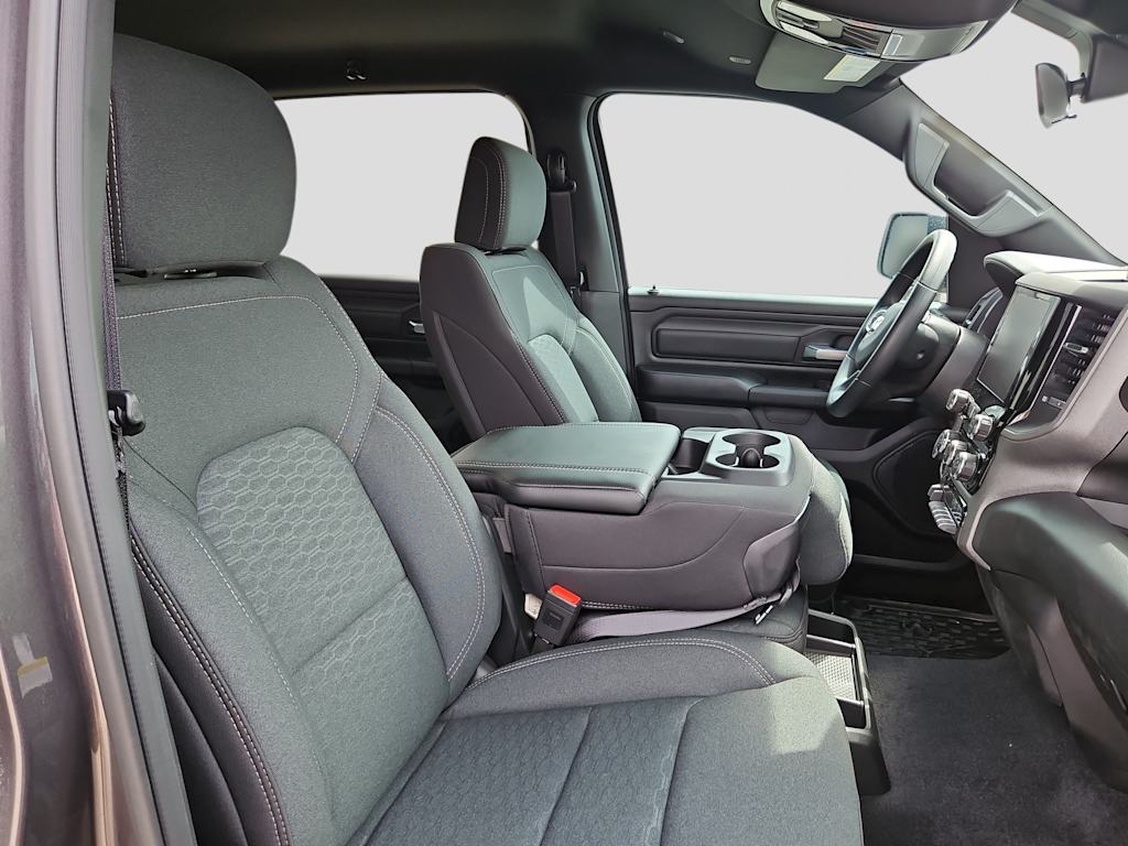 Thumbnail: 2026 RAM 1500 - 11