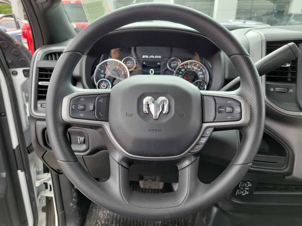 2024 RAM 3500 Tradesman 12