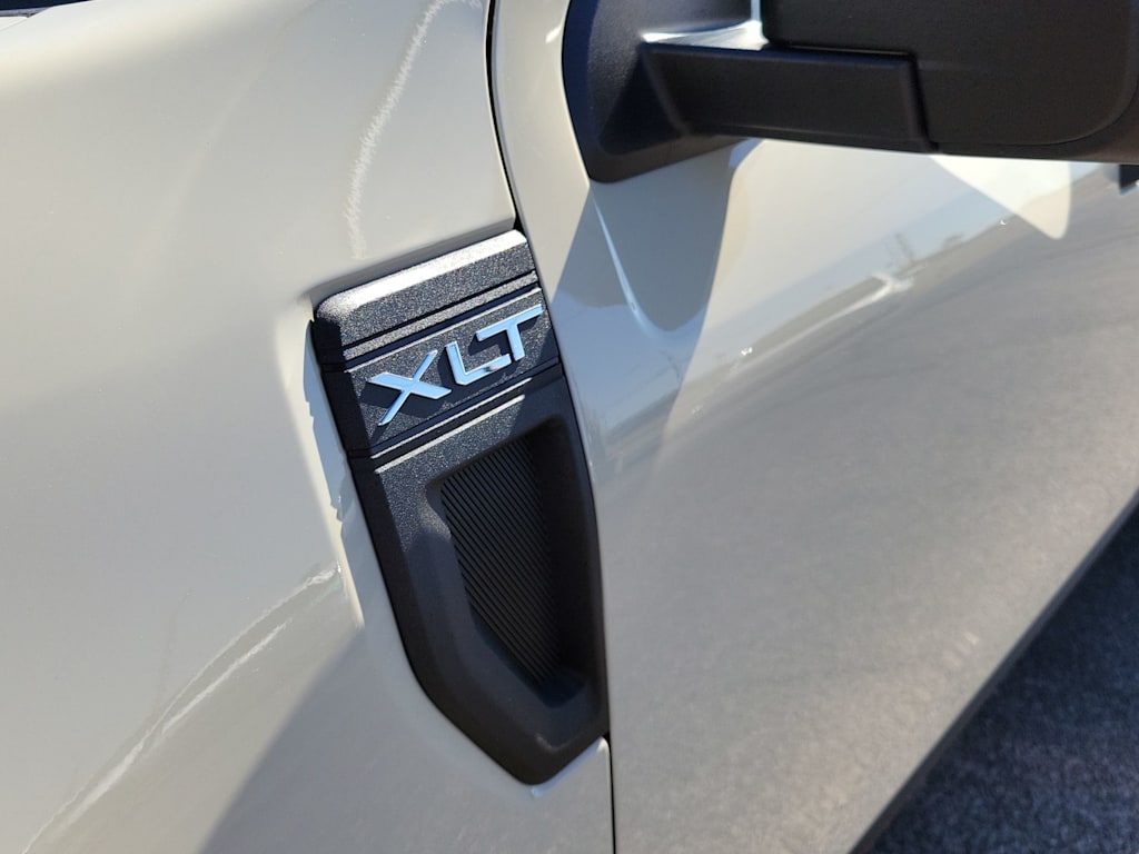 Thumbnail: 2025 Ford Maverick - 7