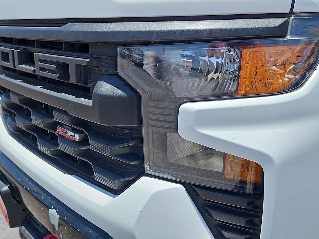 Thumbnail: 2022 Chevrolet Silverado 1500 - 22