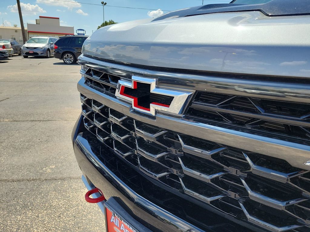 Thumbnail: 2024 Chevrolet Silverado 1500 - 17