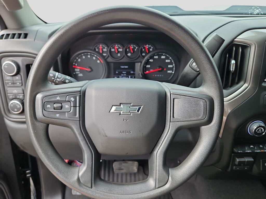 Thumbnail: 2026 Chevrolet Silverado 1500 - 12