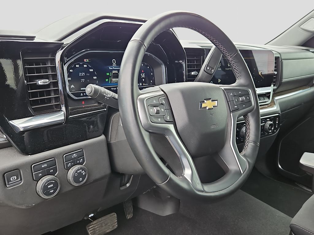 Thumbnail: 2025 Chevrolet Silverado 1500 - 2