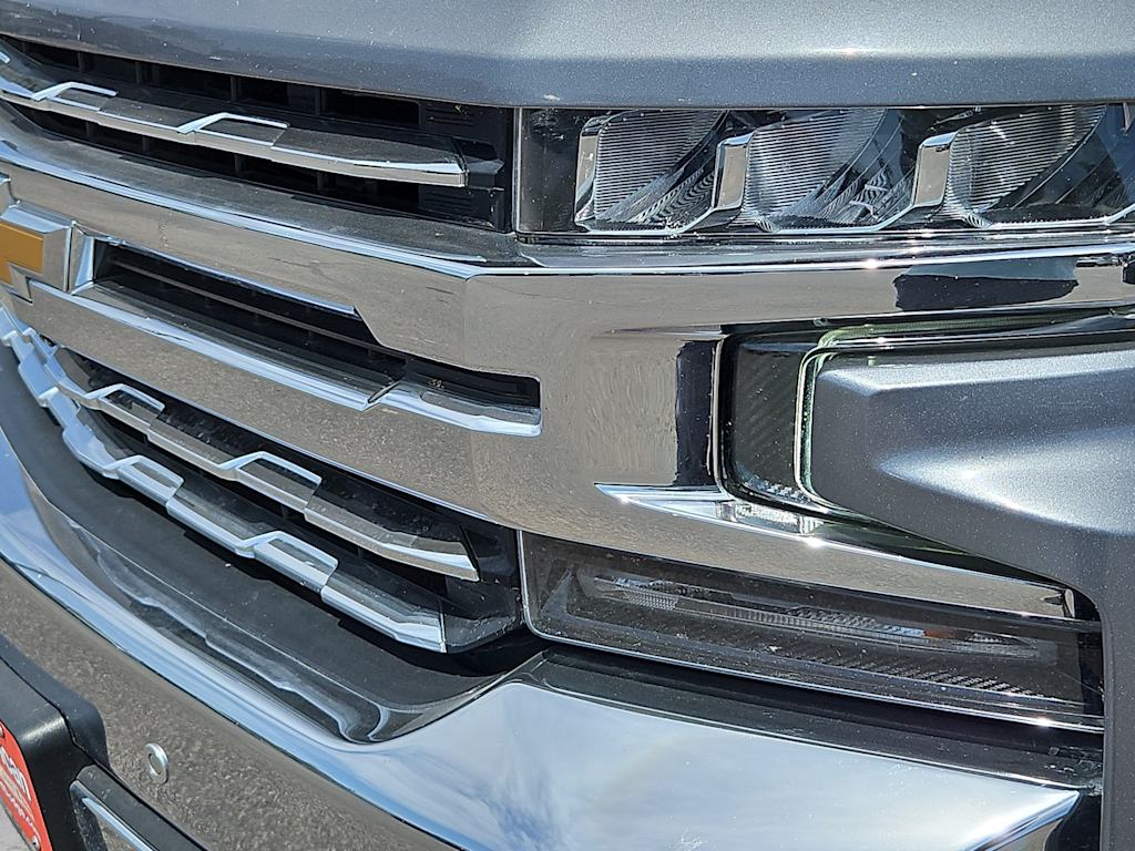 Thumbnail: 2020 Chevrolet Silverado 1500 - 22