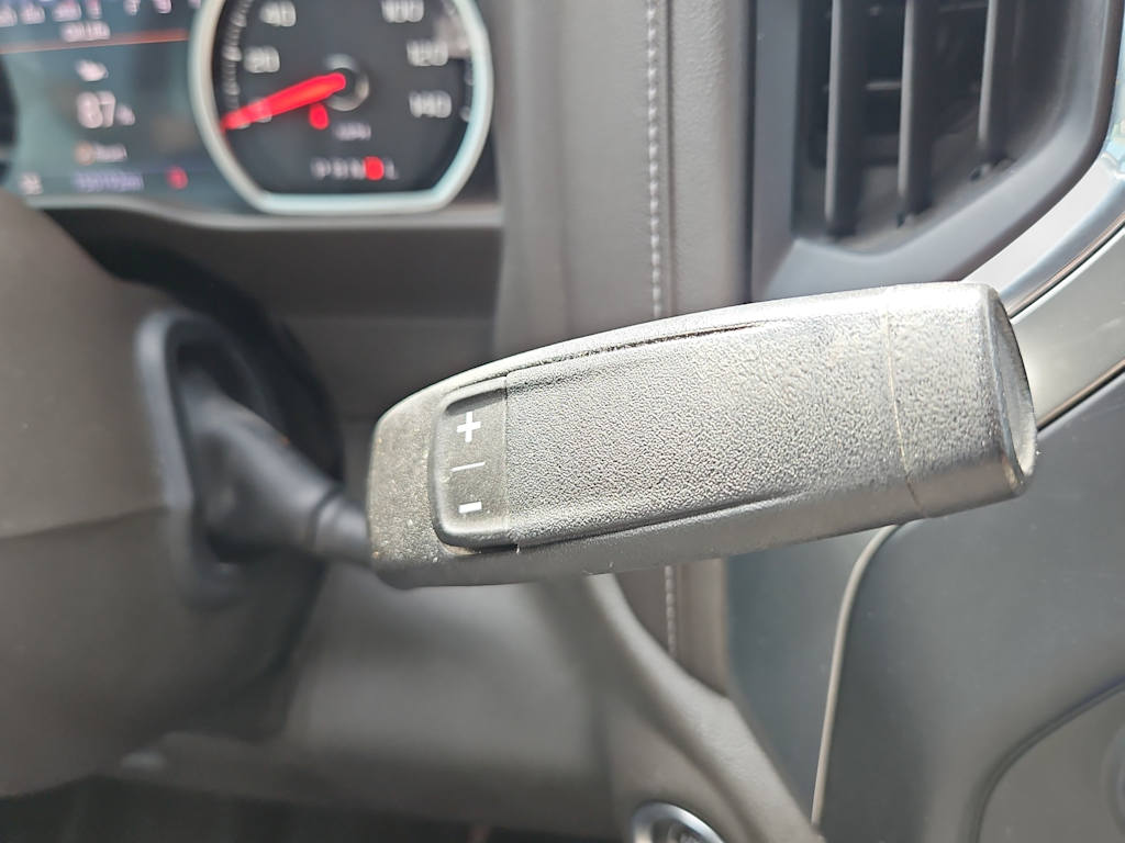 Thumbnail: 2020 Chevrolet Silverado 1500 - 24