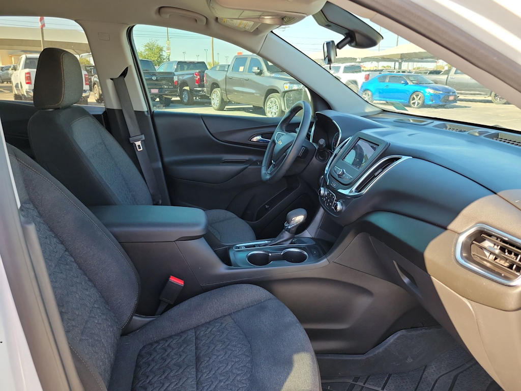 Thumbnail: 2024 Chevrolet Equinox - 11